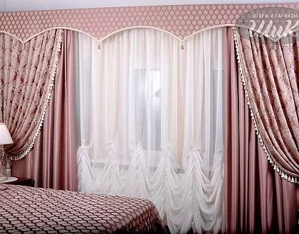 розовые шторы с бандо в спальню